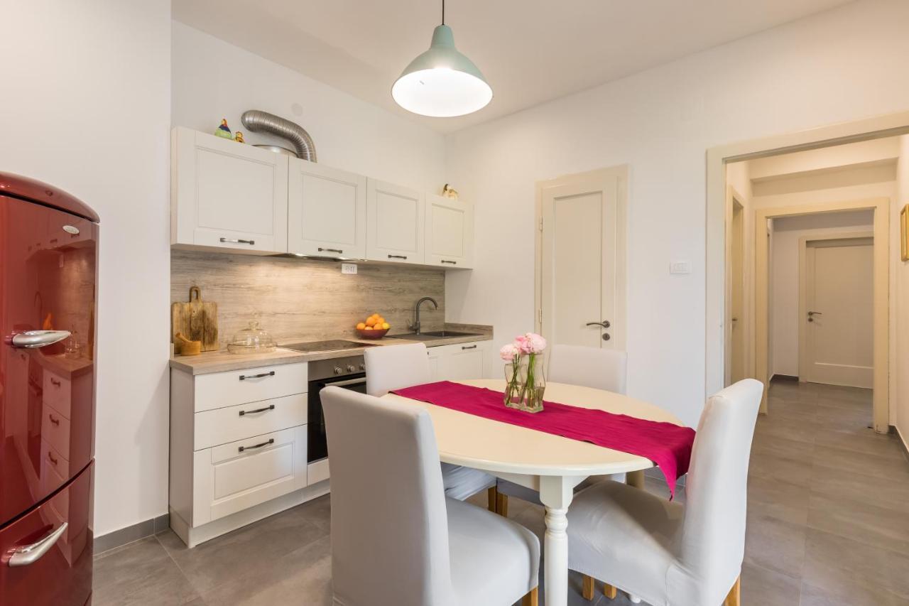 Apartman Andra Split Exteriör bild